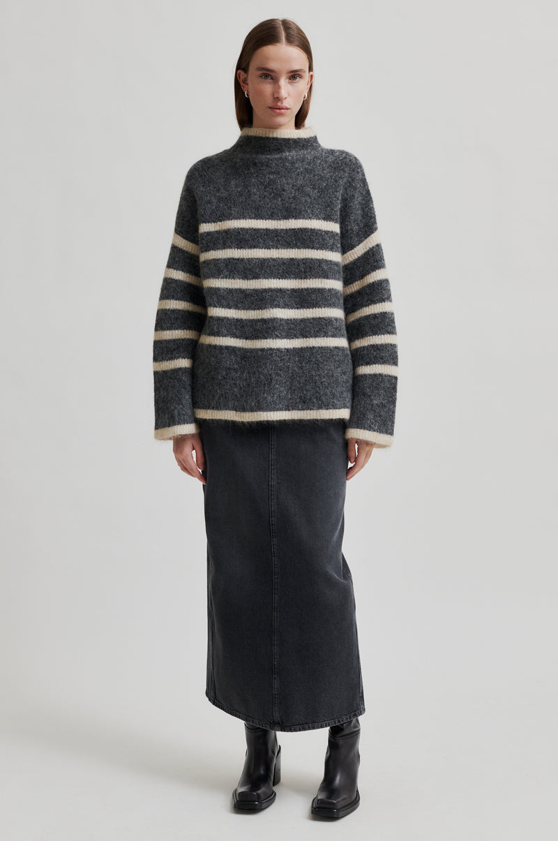 Ovalis Knit T-Neck