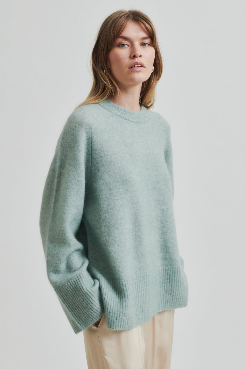 Brookline Knit Raglan O-Neck