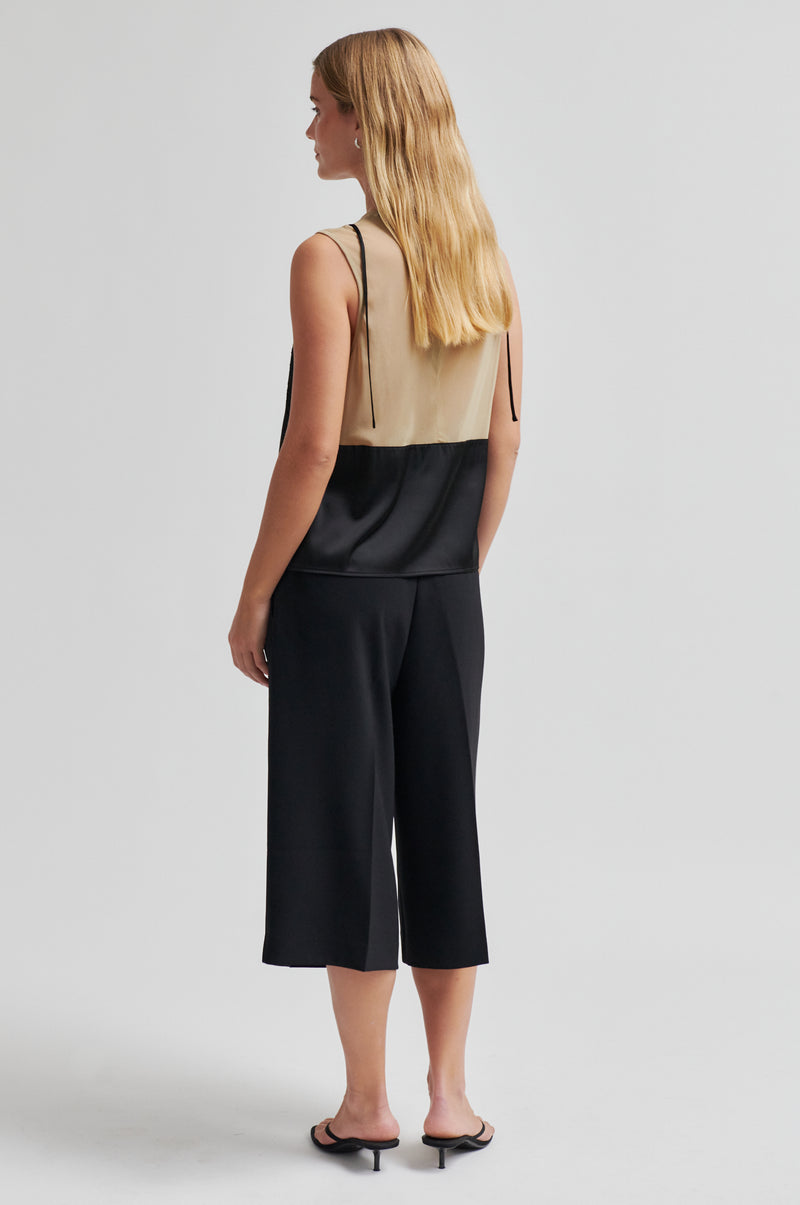 Flore Bermuda Shorts