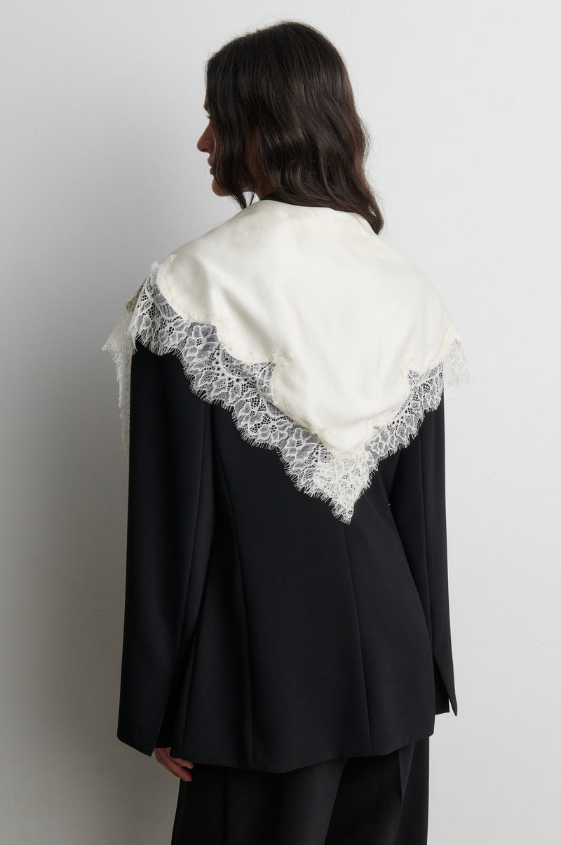 Lacia Contrast Hip Scarf